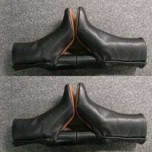 Tabi Boots